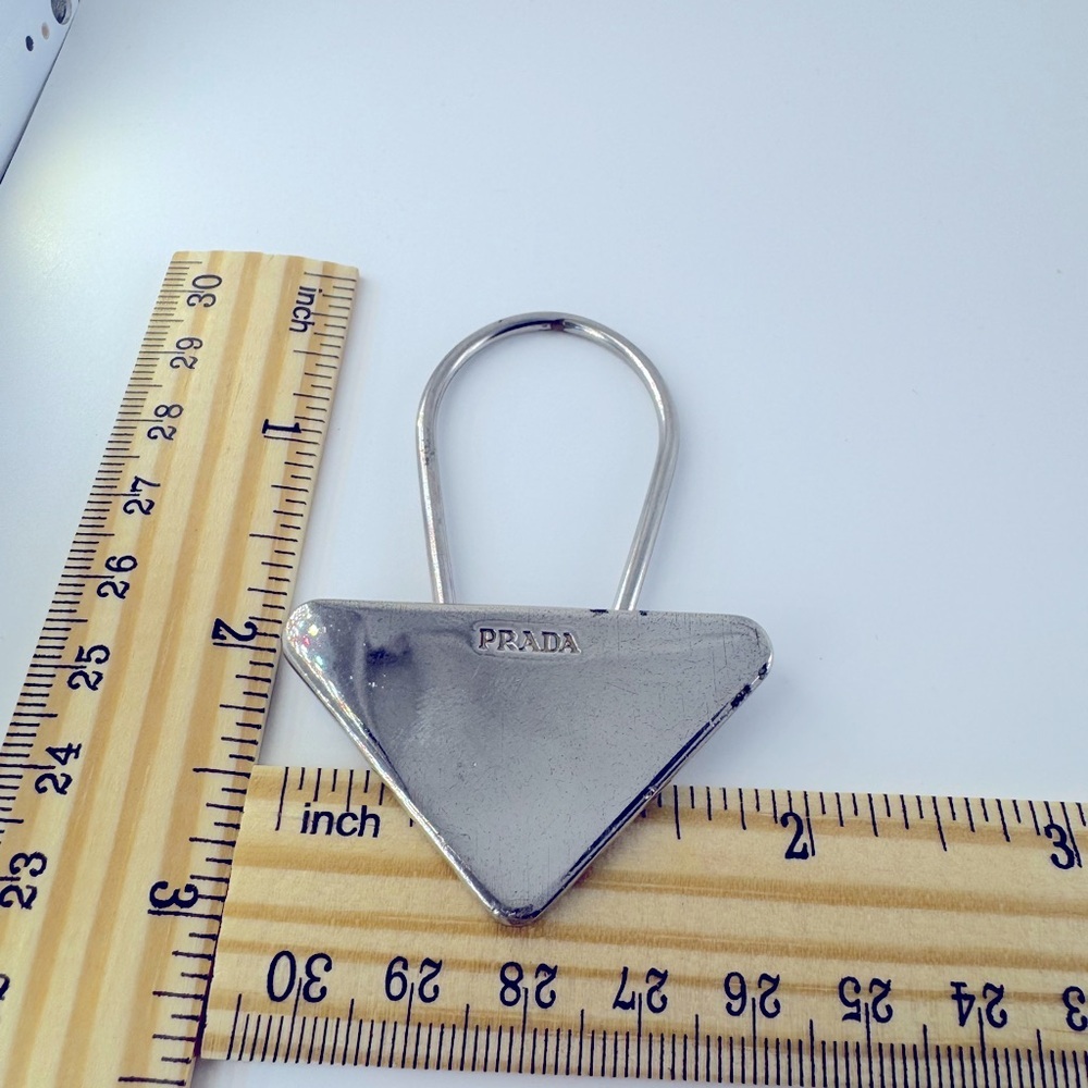 Prada Clip Keychain Triangle M718 Made in Italy Silver Metal Logo Runway Edition - Picture 5 of 12